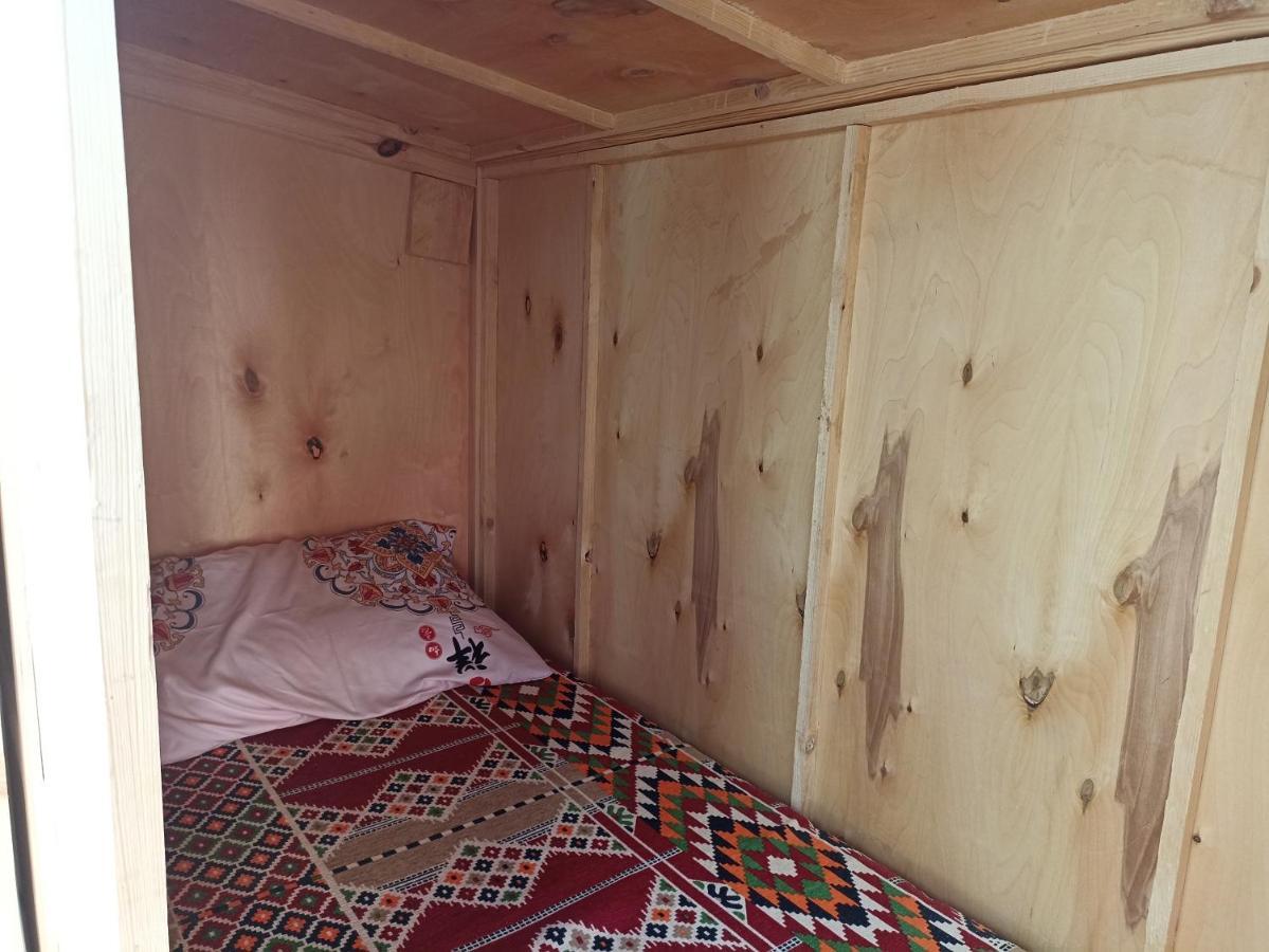 Nautilus Capsules Hostel Дахаб Екстериор снимка